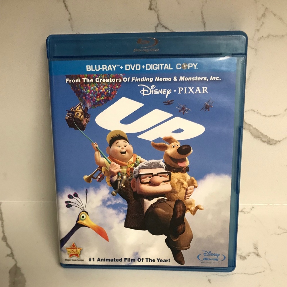 Disney Pixar DVD Blu-Ray UP 4 Disc set